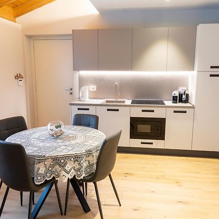 B&B Alpen Suite Ponte Di Legno Exteriör bild